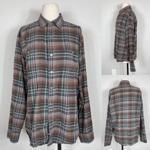 KUHL plaid cotton blend long sleeve button down shirt | L